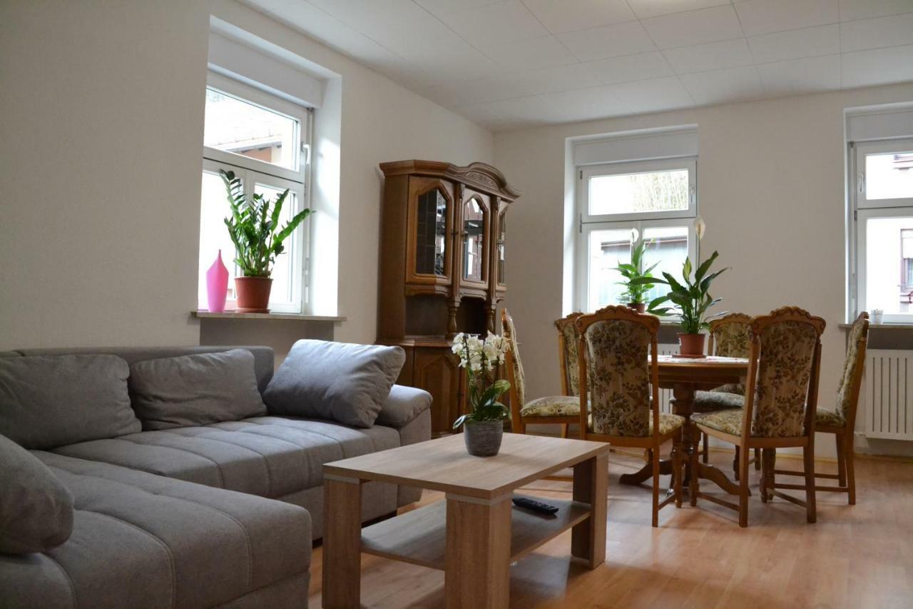 Pension - Gaestehaus Zum Pfaelzerwald Hinterweidenthal Bagian luar foto